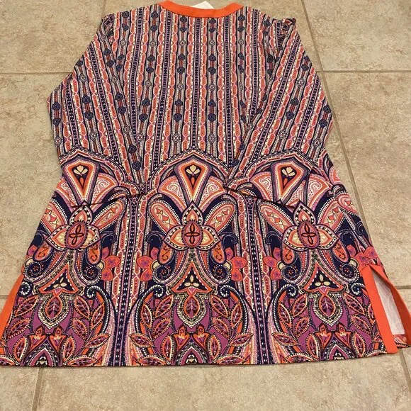 Patterned Tunic - Picture 2 of 4